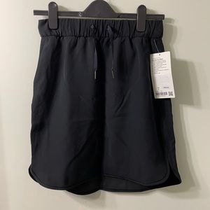 Lululemon NWT “On the Fly Skirt”